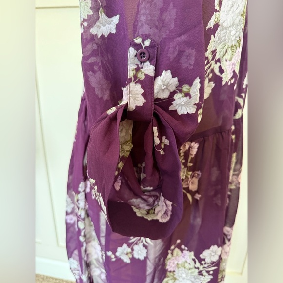 Torrid Babydoll top women’s plus size 1 XL purple floral sheer high low top - Picture 8 of 9